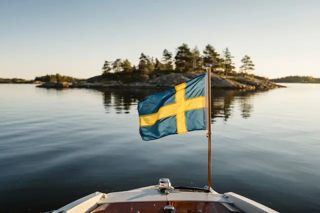 vor dem Landgang auf einer der unzähligen unbewohnten Inseln im Stockholmer Schärengarten | Foto: Heike Schwitalla
