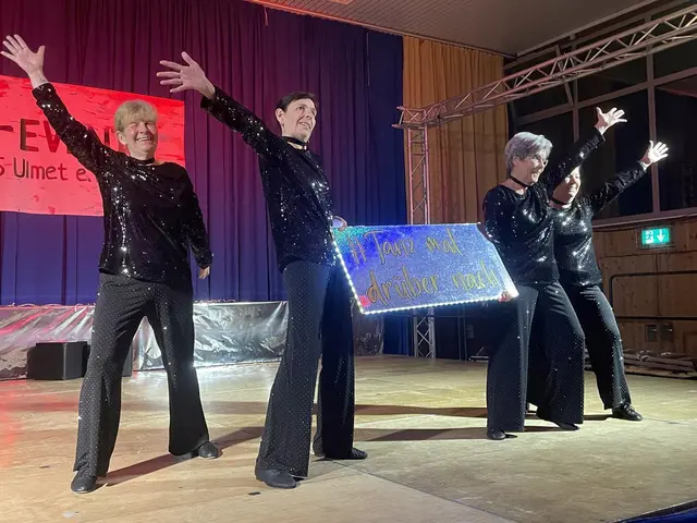 Gruppe Larimar mit Tanz mal drüber nach (sorgten für Standing Ovations) | Foto: Anette Klaiber 