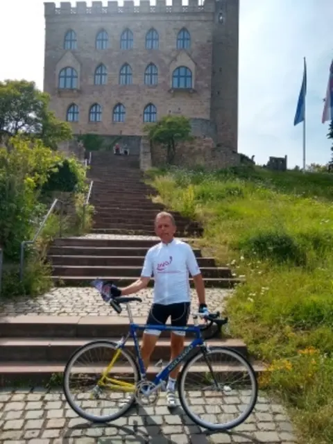 Hambacher Schloß: Der Ort fürGerechtigkeit, Freiheit und Demokratie | Foto: Rudi Birkmeyer