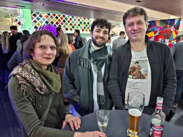 Stefanie, Andy und Tobias: Alle für die Kunst! | Foto: Brigitte Melder