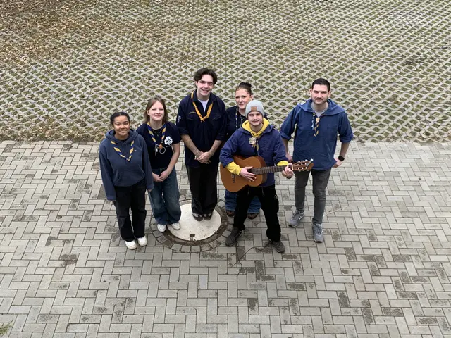 Die neue Stammesführung mit den neuen Kassenprüferinnen v.l.n.r. Stella Welcland, Ella Mulroney, Finn Walther, Sara Dick, Louis Splittgerber und Markus Himmerlich | Foto: Peter Krietemeyer