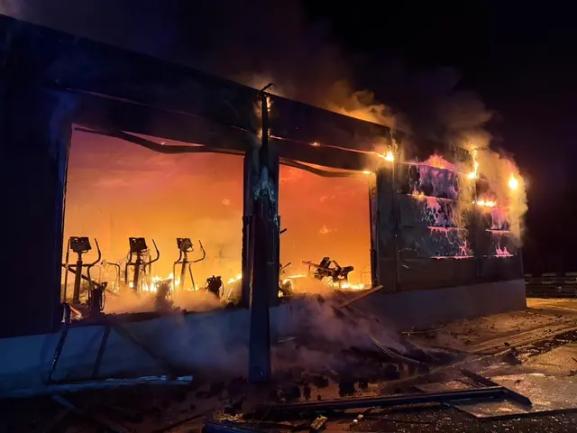 Feuer im Fitnessstudio | Foto: Kate Dettweiler (Feuerwehr Neunkirchen)