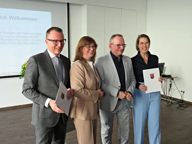Von links nach rechts: Jan Stanslowski, Nicole Steingaß, Dr. Klaus Blettner, Dr. Eefje Barber | Foto: Brigitte Melder