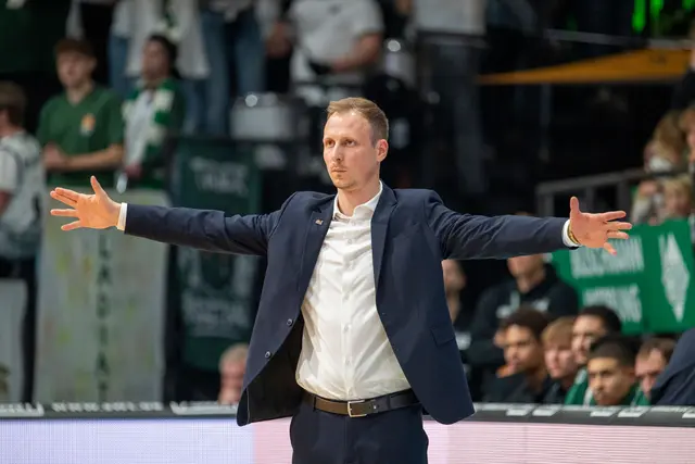 Triers Trainer Jacques Schneider kann auch in der nächsten Saison auf Clayton Guillozet bauen. (Archivbild) | Foto: dpa