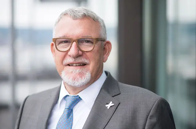 Jörg Fegert leitet eine EU-Expertengruppe zusammen mit einer französischen Kollegin. (Archivbild)  | Foto: dpa
