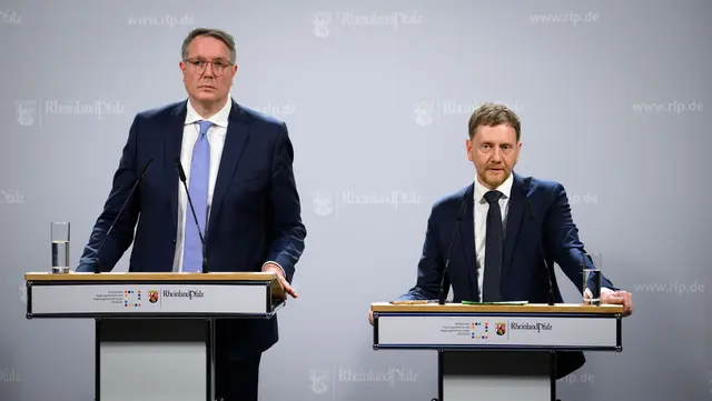 Ministerpräsidenten fordern bei der MPK ein Eingreifen gegen mögliche Preissprünge an Tankstellen | Foto: dpa
