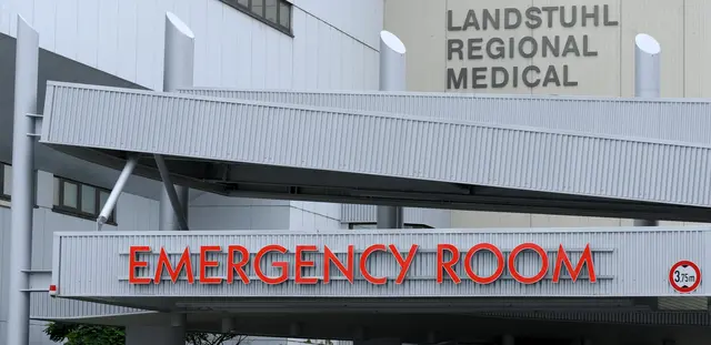 Das Landstuhl Regional Medical Center ist das größte US-Militärkrankenhaus außerhalb der Vereinigten Staaten. Die Klinik bereitet sich derzeit verstärkt auf die Versorgung verwundeter Soldaten vor. | Foto: dpa/Bildfunk