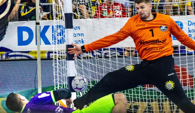 Jannik Kohlbacher 2. Treffer  | Foto: Wolfgang Neuberth