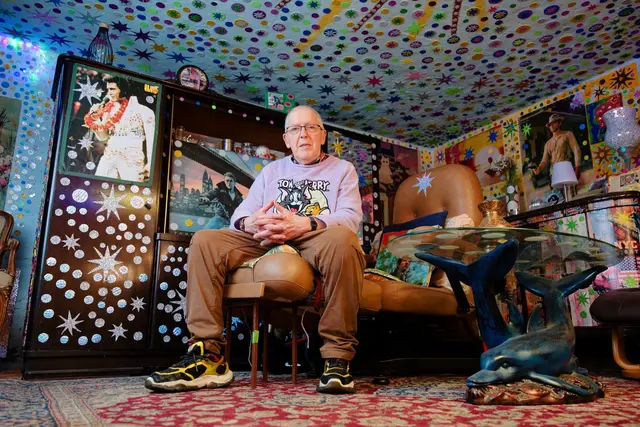 Elvis trifft Expressionismus: Pop-Ikonen und eigene Arbeiten teilen sich bei Willi Streily die Wände. | Foto: dpa