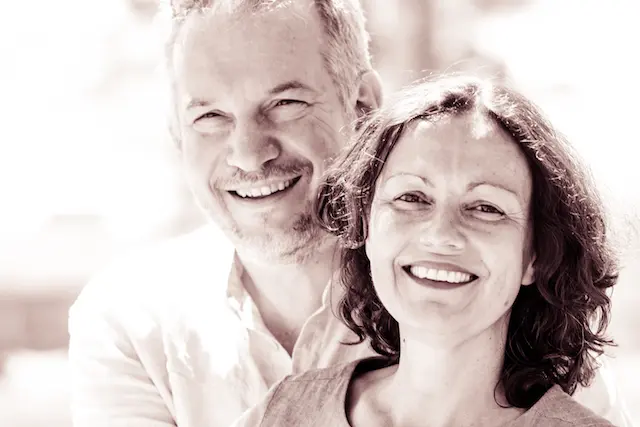 Das Duo Sonsuave ist zu Gast in der Alten Winzinger Kirche. | Foto: Duo Sonsuave