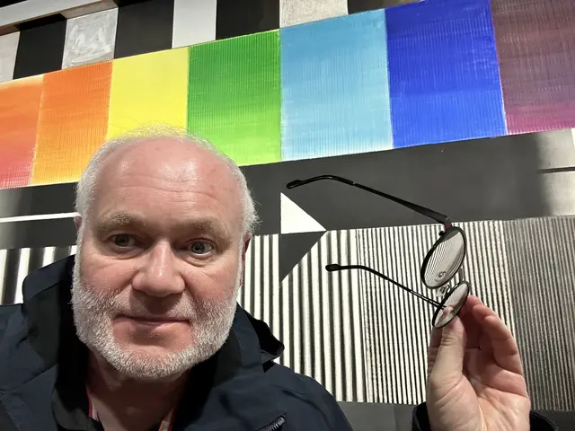 Eberhard Reuß, examinierter Historiker, war 36 Jahre lang Moderator, Reporter und Filmautor beim Süddeutschen Rundfunk, Südwestfunk bzw. Südwestrundfunk und der ARD.

 | Foto: Eberhard Reuß 