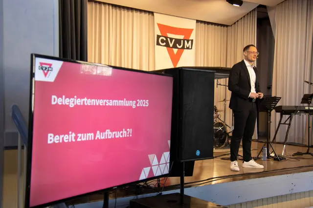 Bereit zum Aufbruch?! - Das Jahresthema 2025 des CVJM Baden gilt im Jahr 2026 in besonderer Weise auch für dessen Generalsekretär Matthias Kerschbaum  | Foto: Rainer Zilly