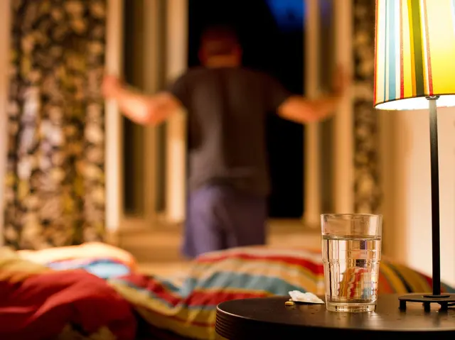 Wer nicht einschlafen kann, sollte nach einer halben Stunde die Reißleine ziehen und aufstehen. (zu dpa: «Was uns vom Schlafen abhält - und wie wir zur Ruhe kommen») | Foto: dpa