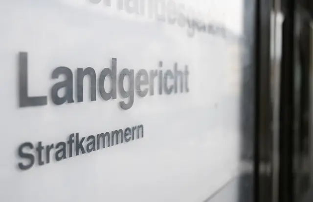 Die Staatsanwaltschaft glaubt, dass auch zahlreiche weitere Verdächtige systematisch Erwachsene in die Sex-Falle gelockt haben, um sie auszurauben.(Symbolbild) | Foto: dpa