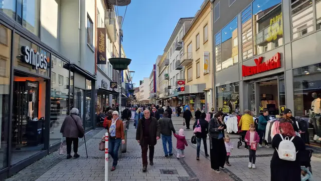 Als der 44-Jährige das Geschäft in der Fackelstraße verlassen wollte, griff der Ladendetektiv ein und verständigte die Polizei | Foto: Ralf Vester
