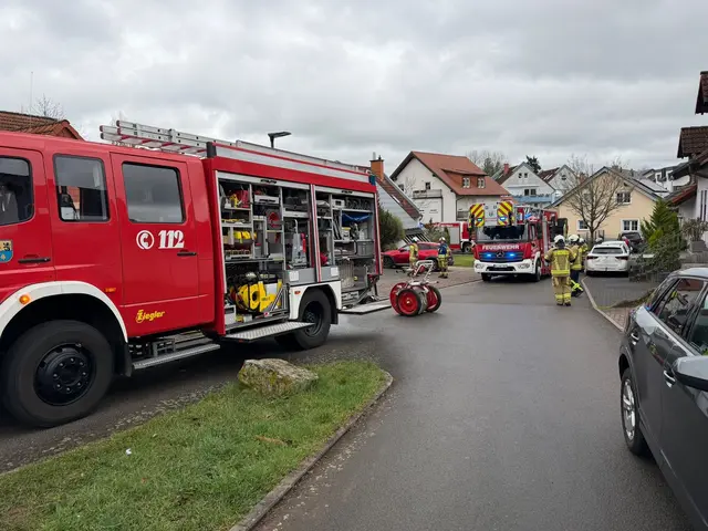 Das Feuer im Kaminofen wurde von der Feuerwehr abgelöscht, anschließend belüfteten die Einsatzkräfte das Gebäude gründlich | Foto: Freiwillige Feuerwehr Weilerbach