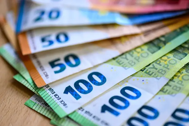 Ermittlungen zu Schüssen führten zum Verdacht der Bestechung. (Symbolbild)  | Foto: dpa