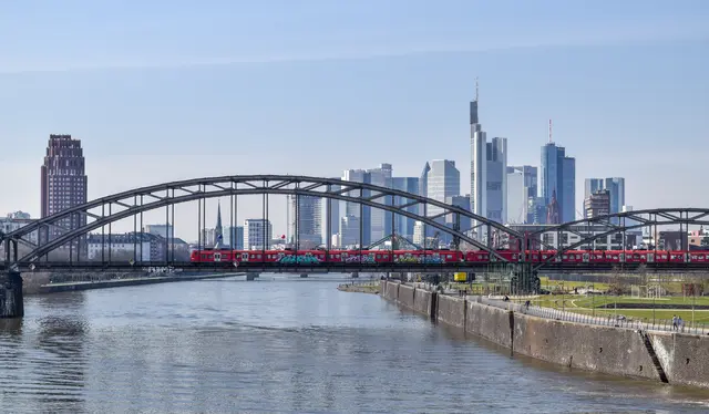 ÖPNV-Tickets in Frankfurt werden teurer. Besonders schlägt die Preiserhöhung beim Tagesticket zu Buche. | Foto: ADAC Hessen-Thüringen e.V.