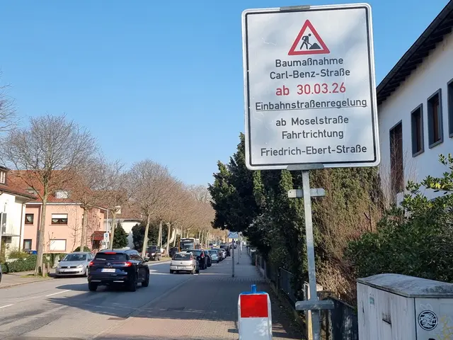 Baustelle in Mannheim: MVV Netze startet die Erneuerung der Trinkwasserleitung in der Carl-Benz-Straße. | Foto: BAS