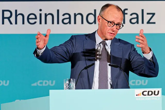 Merz sprach in Bad Dürkheim - der Landkreis, aus dem Vorfahren von US-Präsident Donald Trump stammen. | Foto: dpa