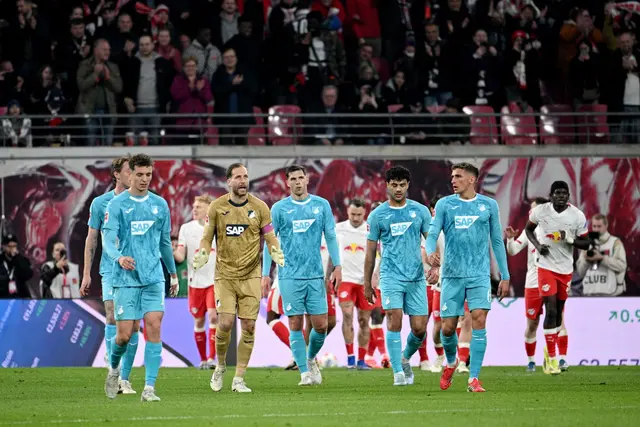 Baumann versuchte vergeblich, seine Mitspieler zu motivieren.  | Foto: dpa
