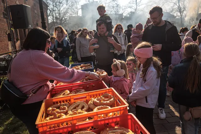Der traditionelle Sommertagsumzug in Germersheim | Foto: Paul Needham