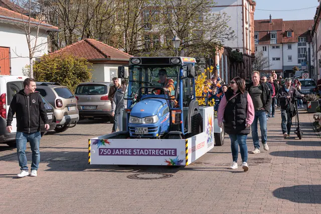 Der traditionelle Sommertagsumzug in Germersheim | Foto: Paul Needham
