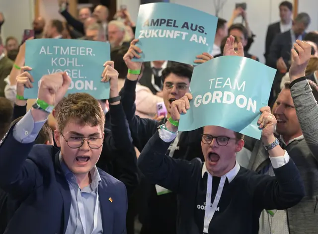 Die CDU hat nach der ersten Prognose die Wahl gewonnen.  | Foto: dpa