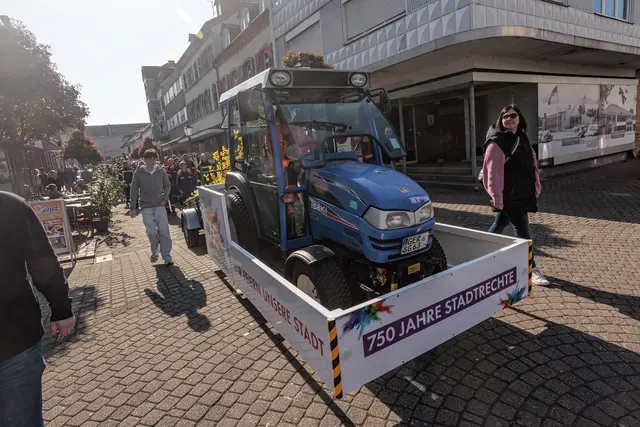 Der traditionelle Sommertagsumzug in Germersheim | Foto: Paul Needham