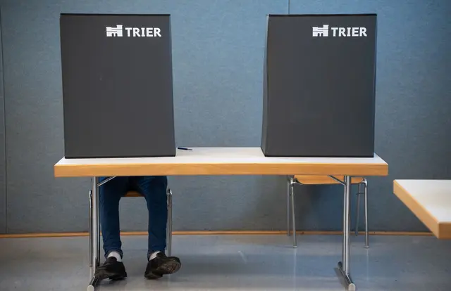 Rund drei Millionen Menschen sind stimmberechtigt  | Foto: dpa
