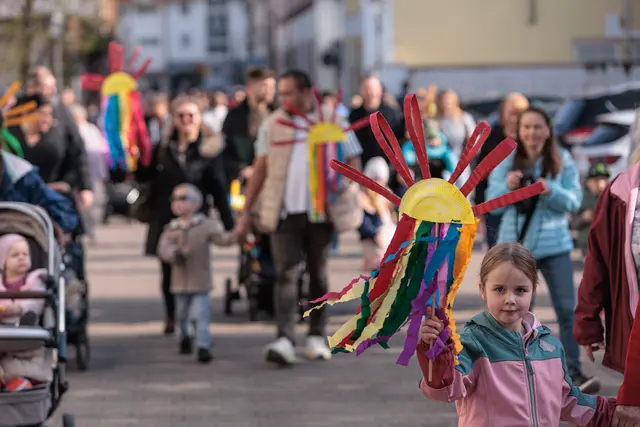 Der traditionelle Sommertagsumzug in Germersheim | Foto: Paul Needham