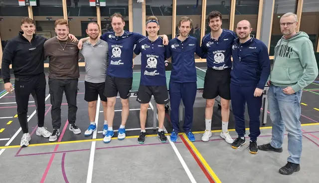 Zufriedene Gesichter nach erfolgreichen Auftritten unserer beiden Teams in Freiburg! | Foto: C.B.