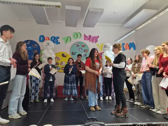 120 Gedichte eingereicht: Finale des ISN-Poetry-Wettbewerbs begeistert Publikum | Foto: International School Neustadt