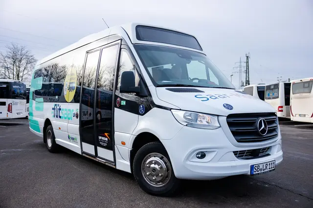 Auch im Landkreis St. Wendel sind bereits On-Demand-Kleinbusse unterwegs. (Archivbild) | Foto: dpa