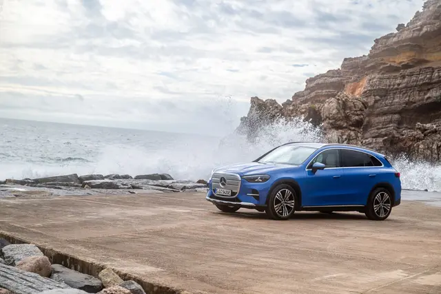 Fels in der Brandung? Gut, zumindest bringt das SUV von Mercedes rund 2,5 Tonnen auf die Waage. (zu dpa: «Wird der neue Mercedes GLC der hellste Stern am SUV-Himmel?») | Foto: dpa