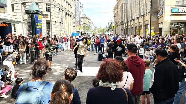 Verkaufsoffener Sonntag Karlsruhe 2026: Dann zeigt sich sich die Fächerstadt jeweils von ihrer besonders einladenden Seite. | Foto: Thorsten Kornmann (2025)