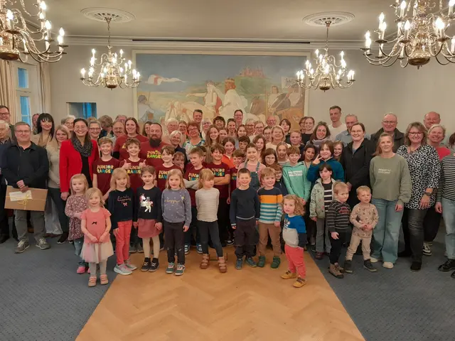 Die Teilnehmer der Müllsammelaktion.  | Foto: Stadt Bad Dürkheim