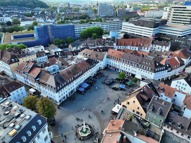Saarbrücken zieht jährlich viele Übernachtungsgäste an. (Archivbild) | Foto: dpa