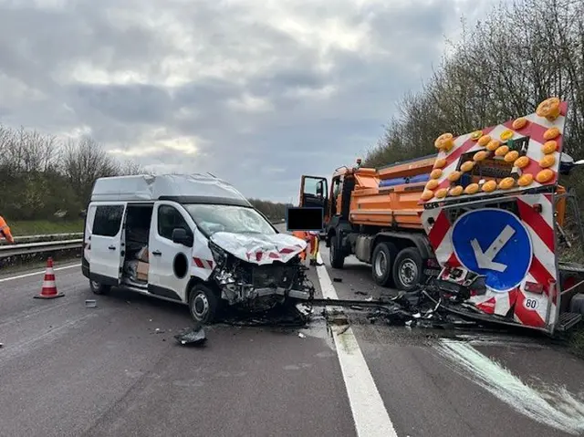 Am Donnerstag kam es gegen 8.40 Uhr auf der A8 zwischen den Anschlussstellen Contwig und Walshausen zu einem schweren Unfall mit zwei Verletzten | Foto: Polizeiinspektion Zweibrücken