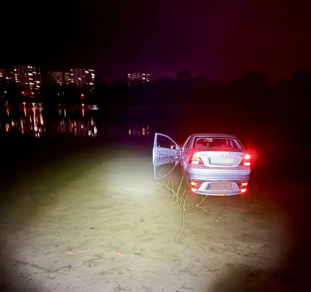 Auto im See: Polizei sucht Zeugen | Foto: Polizeipräsidium Mannheim