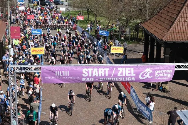 Großer Preis der SÜW: Auch in diesem Jahr ist das Deutsche Weintor in Schweigen-Rechtenbach Start und Ziel | Foto: KV SÜW (Archivfoto)