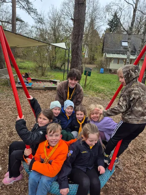 Auf dem Spielplatz im Pfadfinderzentrum konnte sich ausgetobt werden | Foto: Jochen Weidig