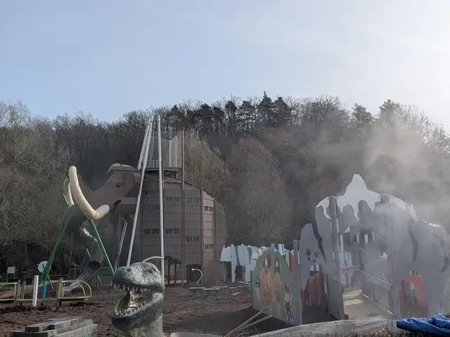 Die inklusive Mammut-Spielwelt im Neumühlepark begeistert besonders Familien | Foto: Karsten Kalbheim/gratis