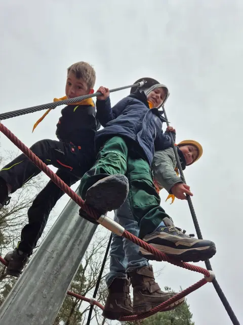 Die Wölflinge wollen hoch hinaus | Foto: Jochen Weidig