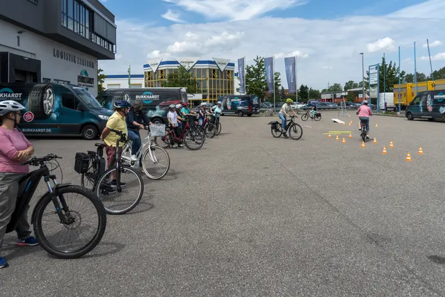 Bremsen und ausweichen | Foto: Gerhard Öfner
