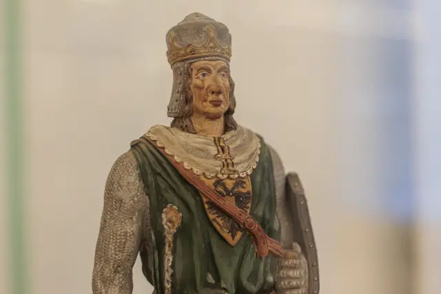 Eröffnung der Sonderausstellung „Germersheim – Rudolf von Habsburg und die Stadtrechtsverleihung 1276“  - hier eine Statue die Rudolf von Habsburg zeigt | Foto: Paul Needham