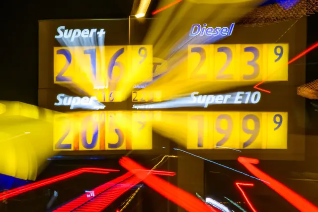 Die Preise für Sprit sind deutlich gestiegen.  | Foto: dpa