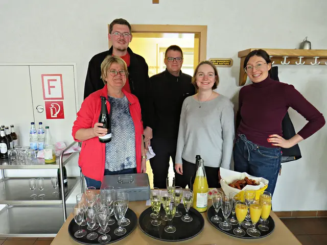 Fleißige Helferinnen und Helfer | Foto: Brigitte Melder