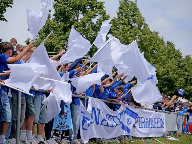 Die Fans des FK Pirmasens sorgen im vergangenen Jahr in Weingarten für starke Unterstützung – auch im Verbandspokal-Finale in diesem Jahr dürfte die Kulisse wieder besonders sein. | Foto: Erik Stegner