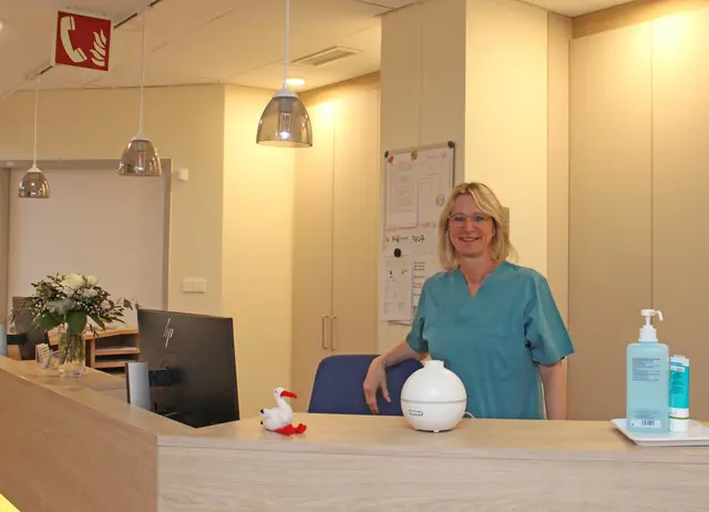 Die Kaisergeburt wurde am Nardini Klinikum Landstuhl von der leitenden Hebamme Tanja Rohe eingeführt  | Foto: Monika Klein